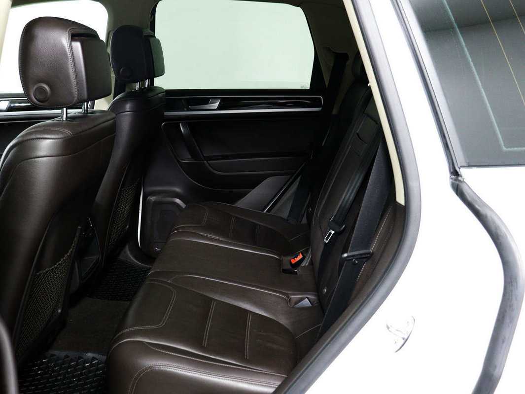 Купить Volkswagen Touareg, 2012, 157 629 км.. Фото: #11