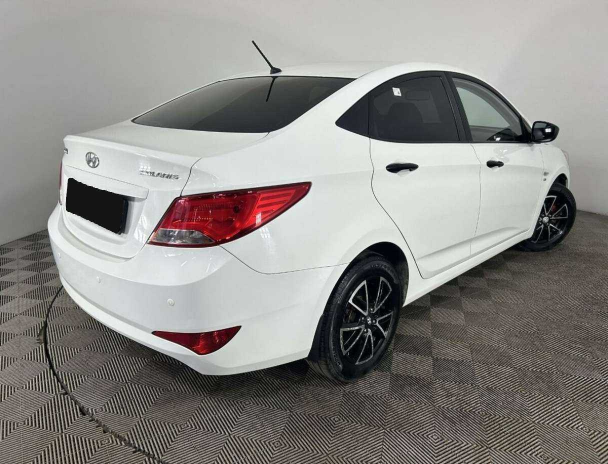 Купить Hyundai Solaris, 2015, 130 893 км.. Фото: #5