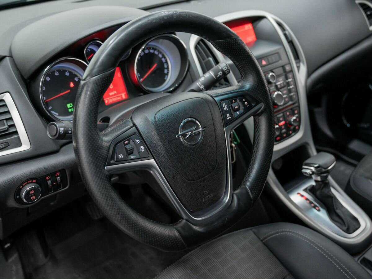 Купить Opel Astra, 2012, 258 000 км.. Фото: #10