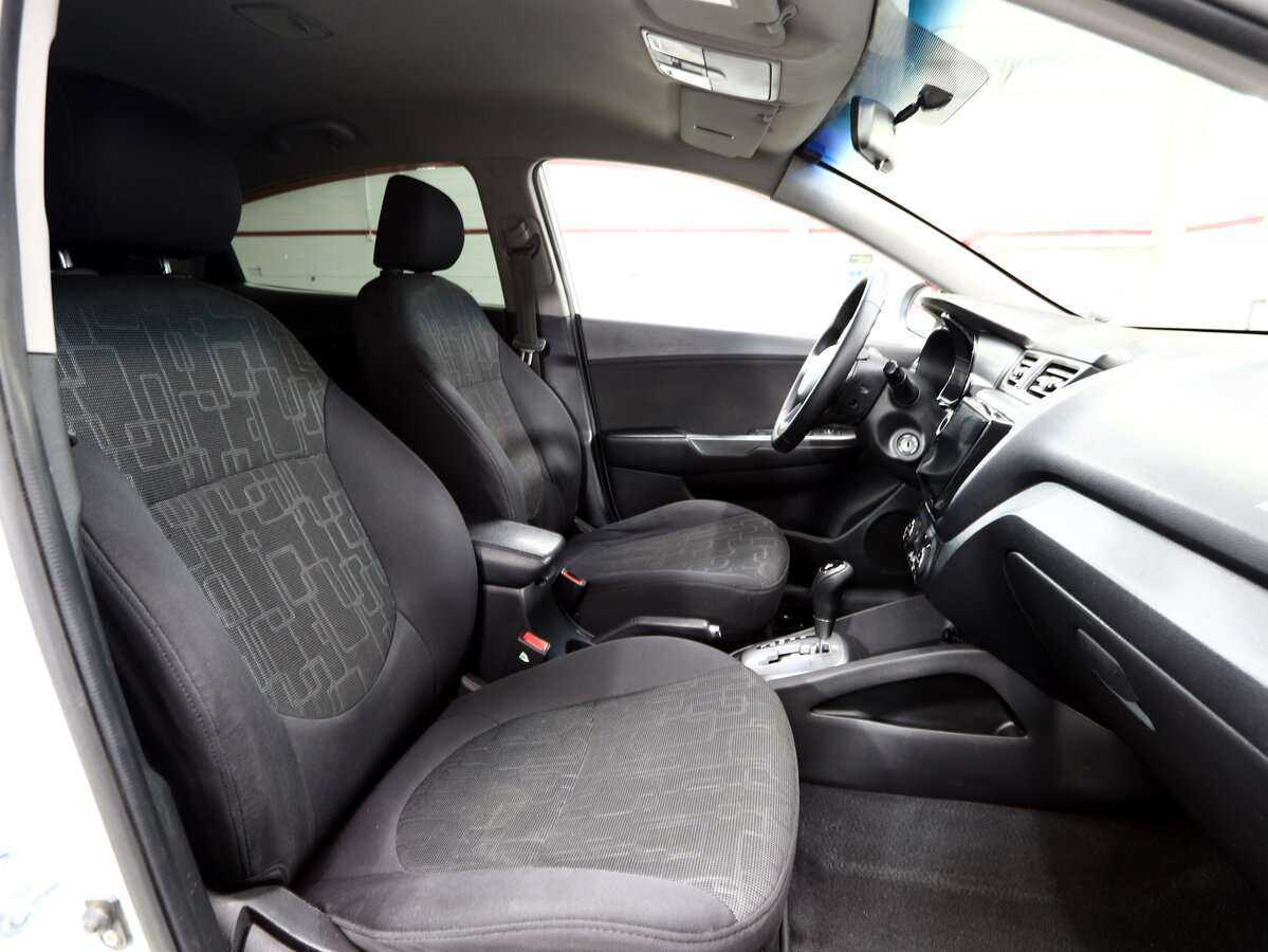 Купить Kia Rio, 2012, 379 368 км.. Фото: #7