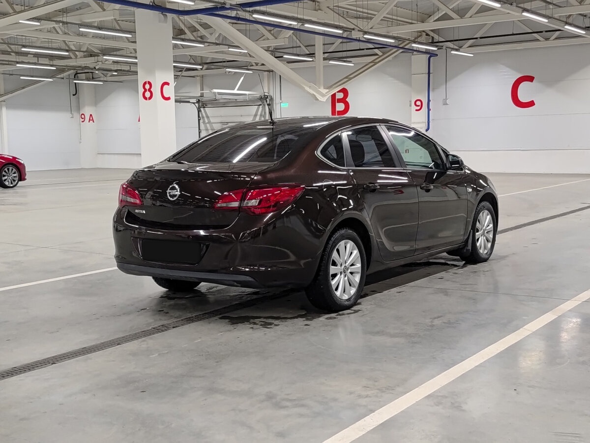 Купить Opel Astra, 2014, 168 760 км.. Фото: #4