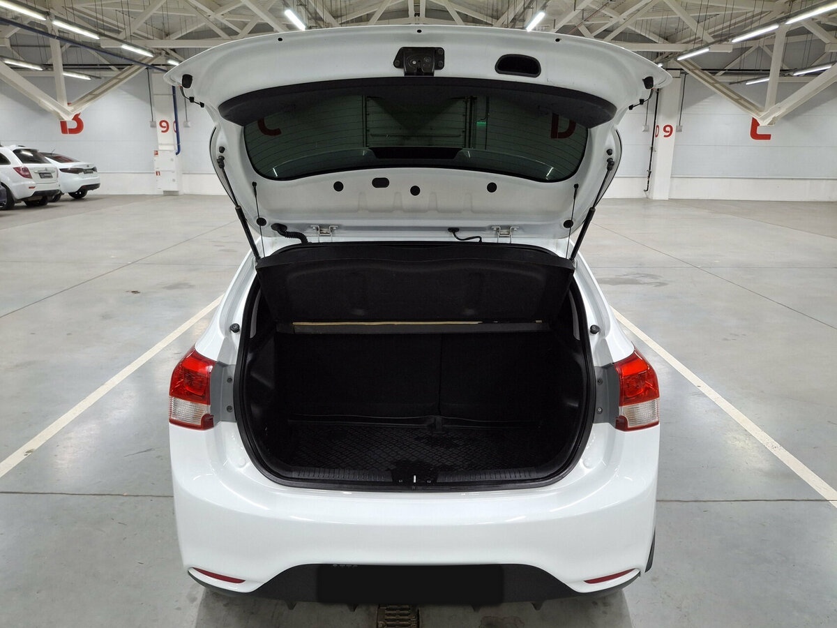 Купить Kia Rio, 2017, 126 521 км.. Фото: #9
