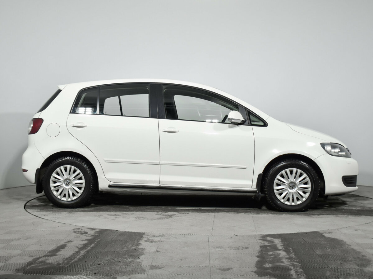 Купить Volkswagen Golf Plus, 2013, 181 308 км.. Фото: #3