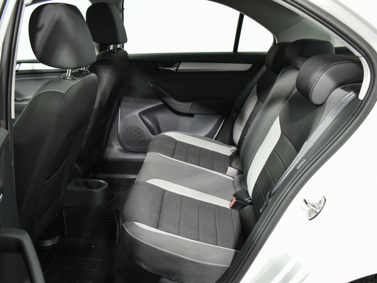 Купить Skoda Rapid, 2018, 127 000 км.. Фото: #10