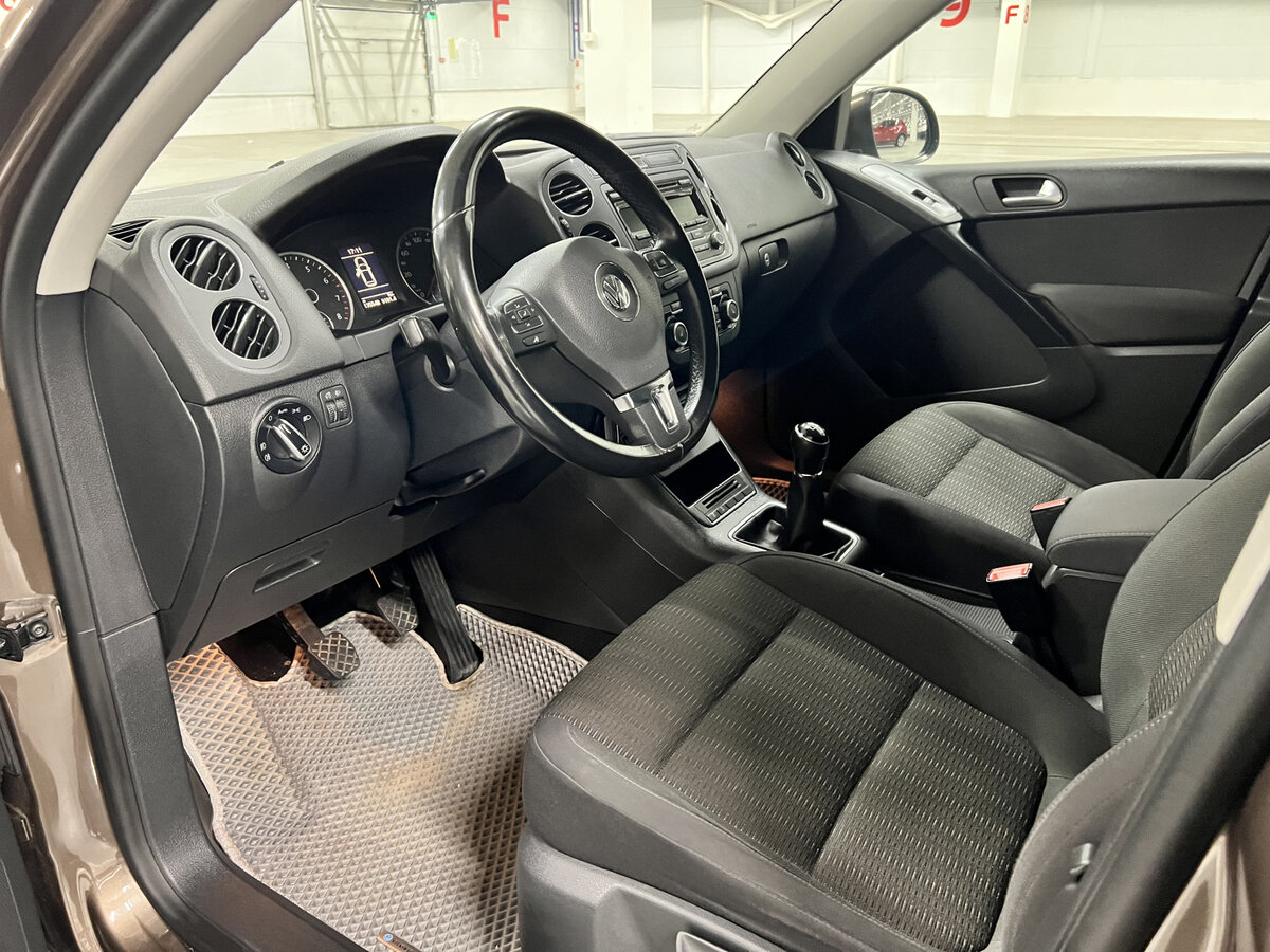 Купить Volkswagen Tiguan, 2014, 135 549 км.. Фото: #15