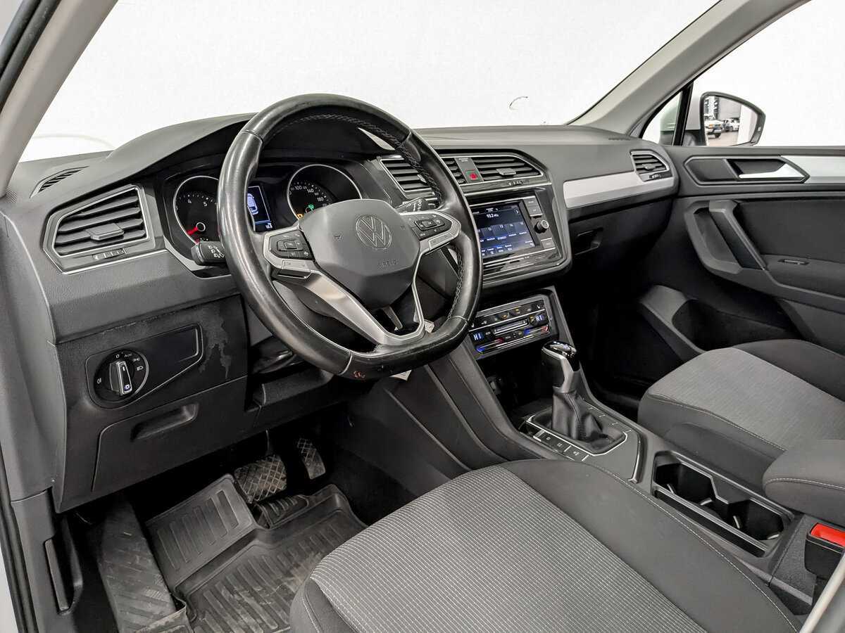 Купить Volkswagen Tiguan, 2021, 125 676 км.. Фото: #15
