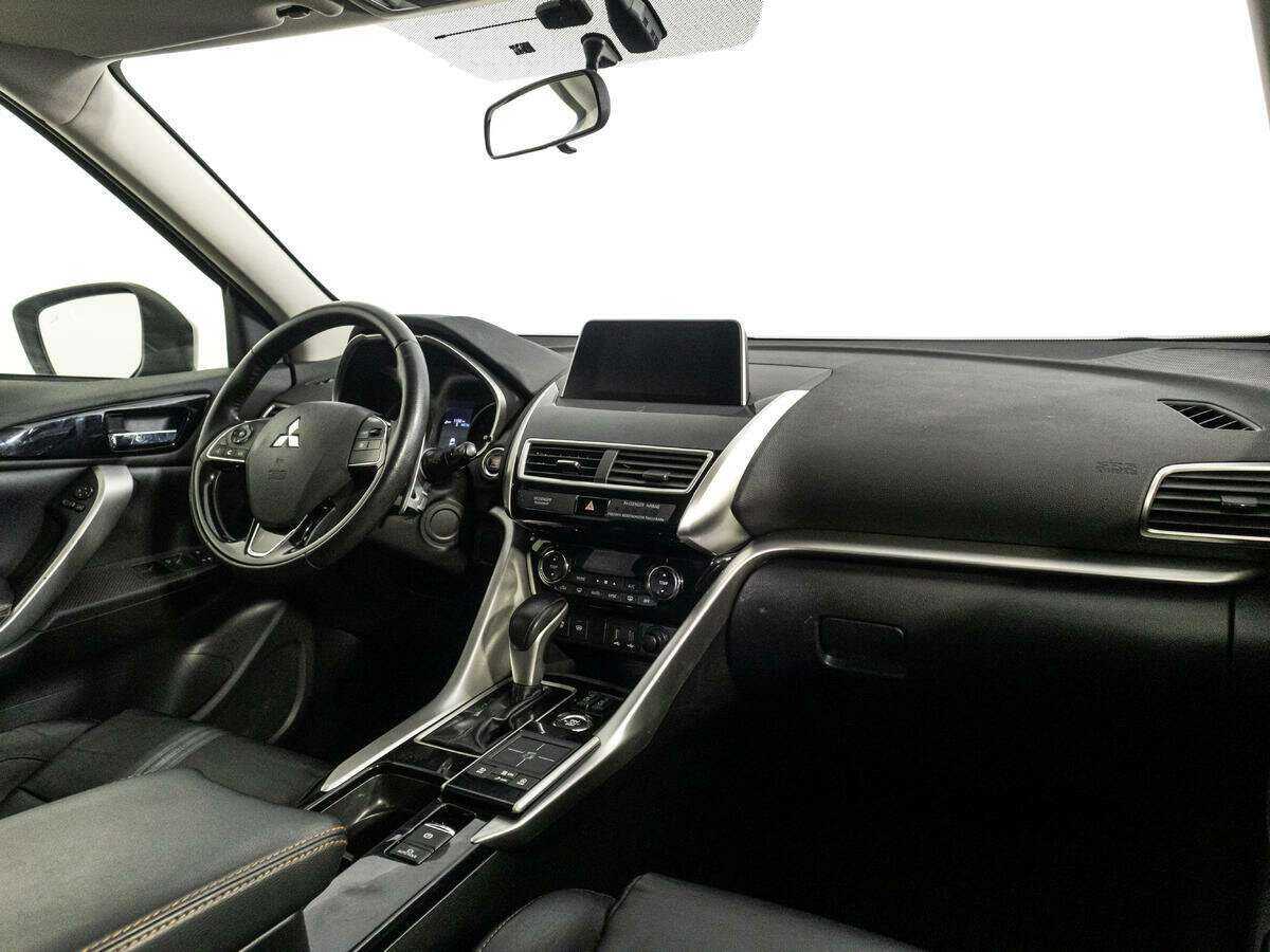 Купить Mitsubishi Eclipse Cross, 2018, 120 745 км.. Фото: #6