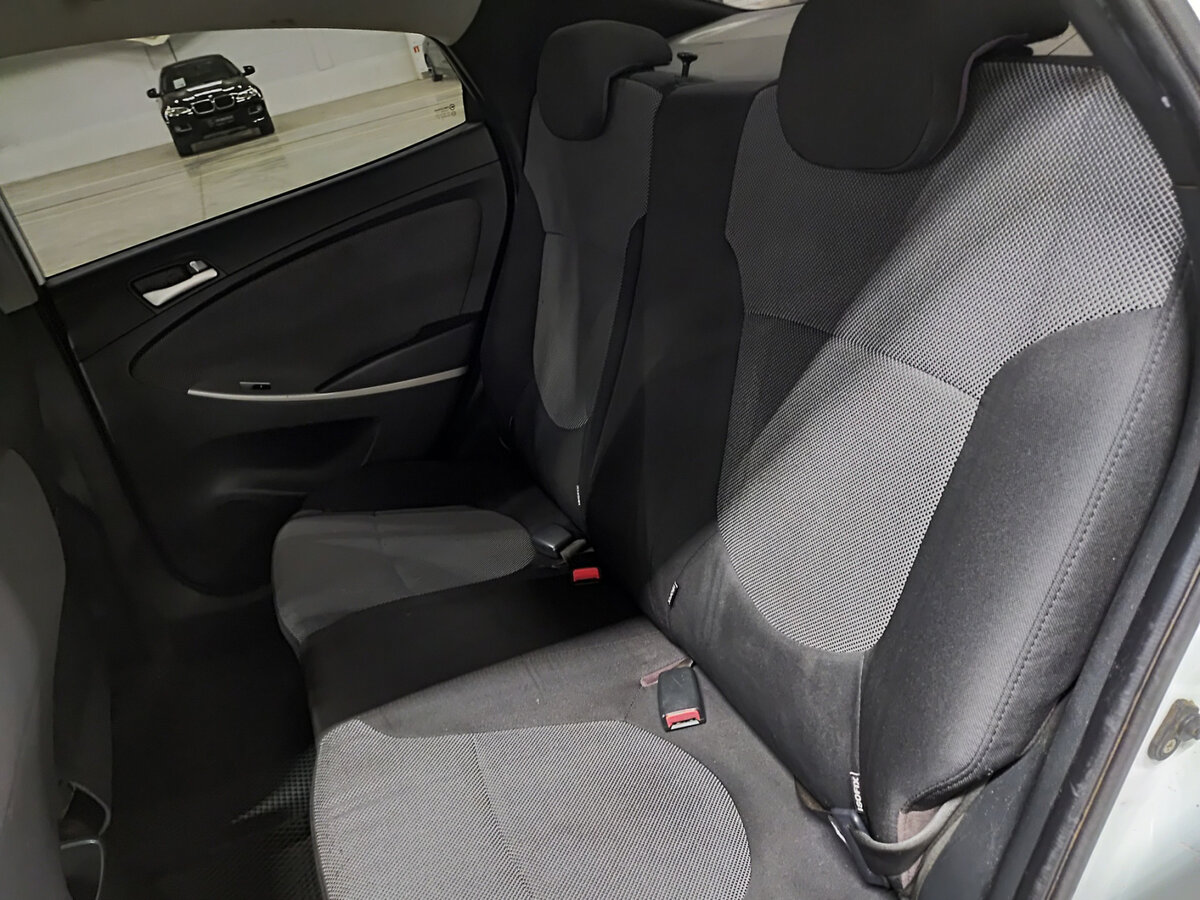 Купить Hyundai Solaris, 2013, 231 294 км.. Фото: #11