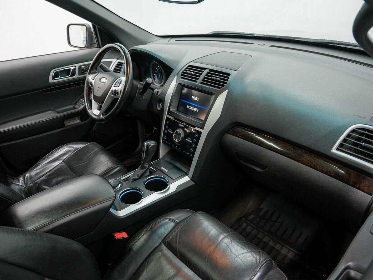Купить Ford Explorer, 2013, 267 990 км.. Фото: #6