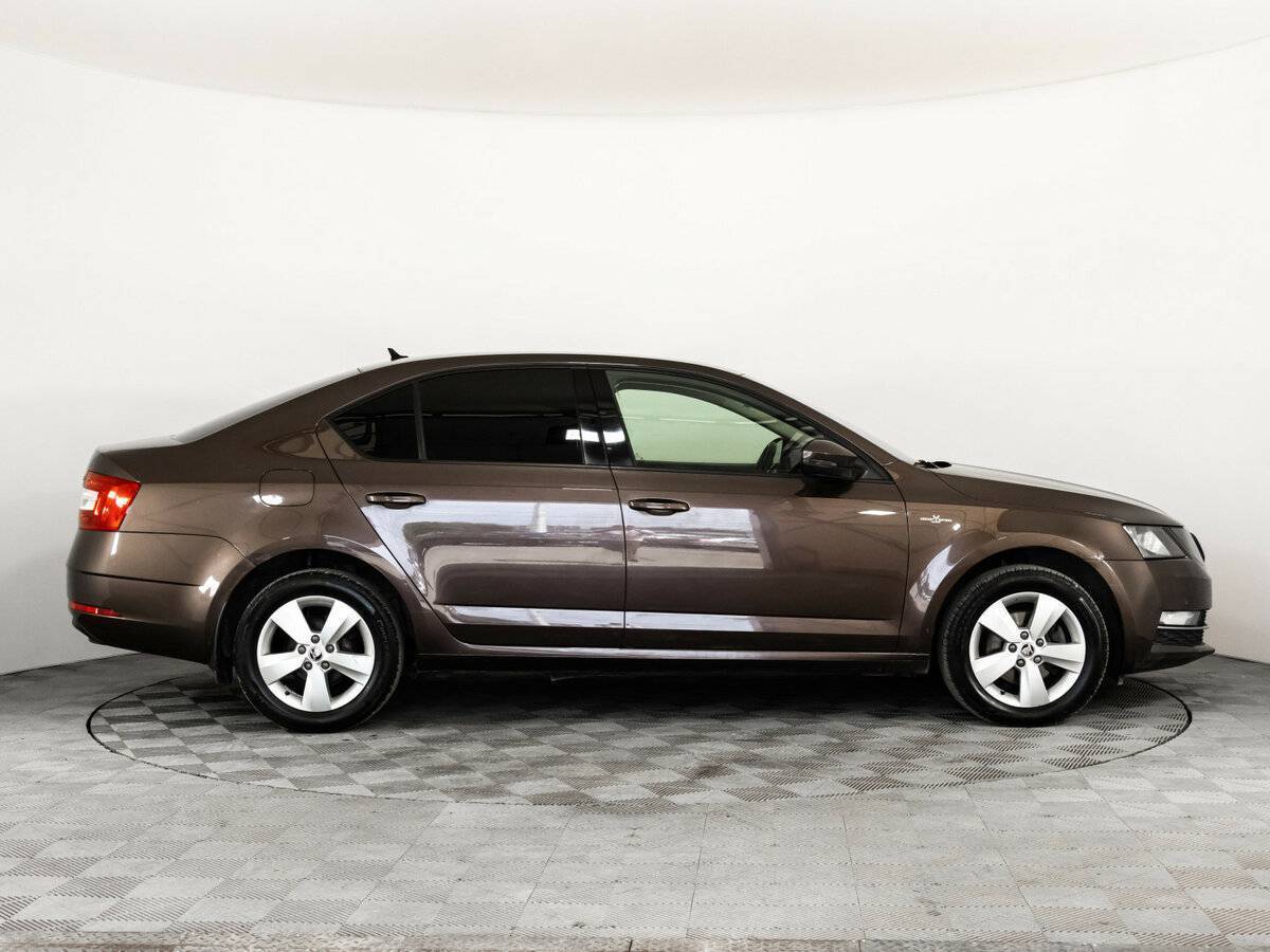 Купить Skoda Octavia, 2018, 103 810 км.. Фото: #3