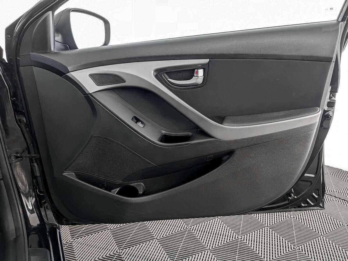 Купить Hyundai Elantra, 2014, 102 900 км.. Фото: #19