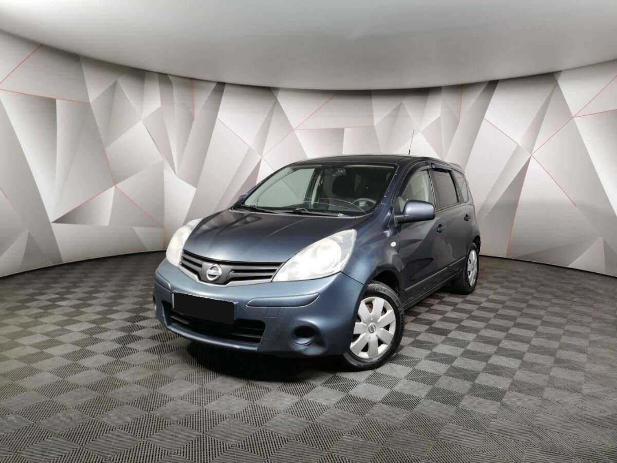 Купить Nissan Note, 2013, 333 601 км.. Посмотреть фото