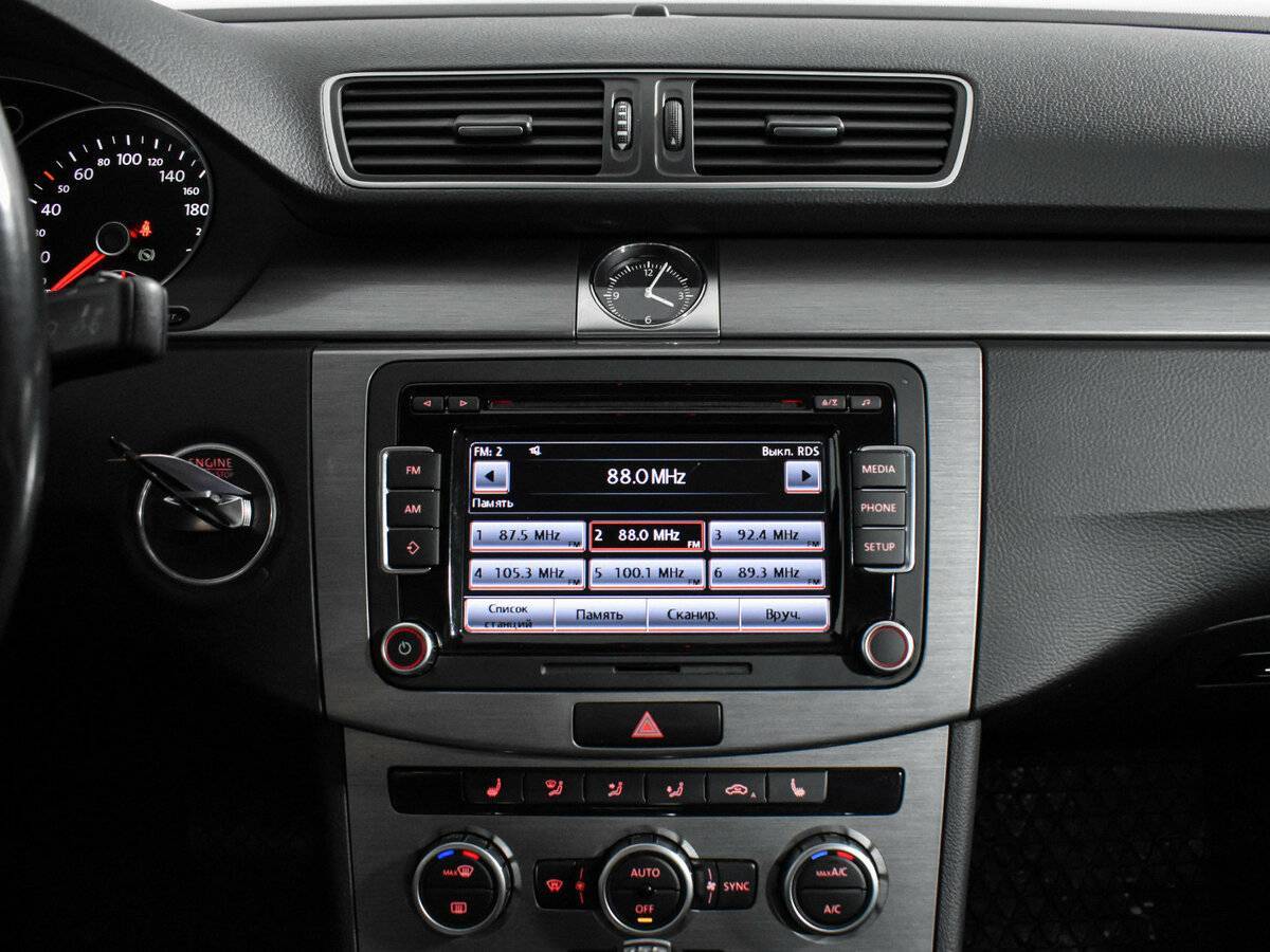 Купить Volkswagen Passat, 2012, 280 564 км.. Фото: #13