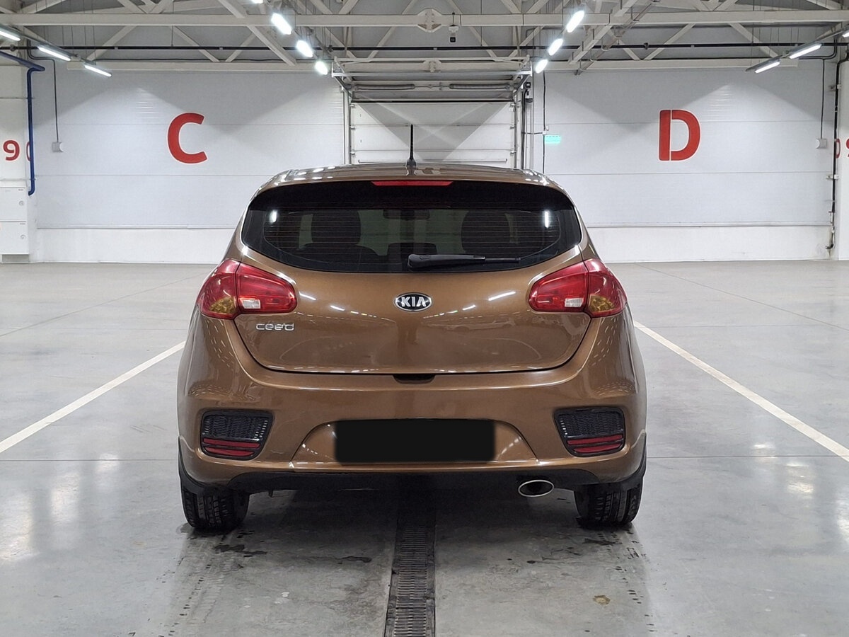 Купить Kia Ceed, 2015, 111 891 км.. Фото: #5