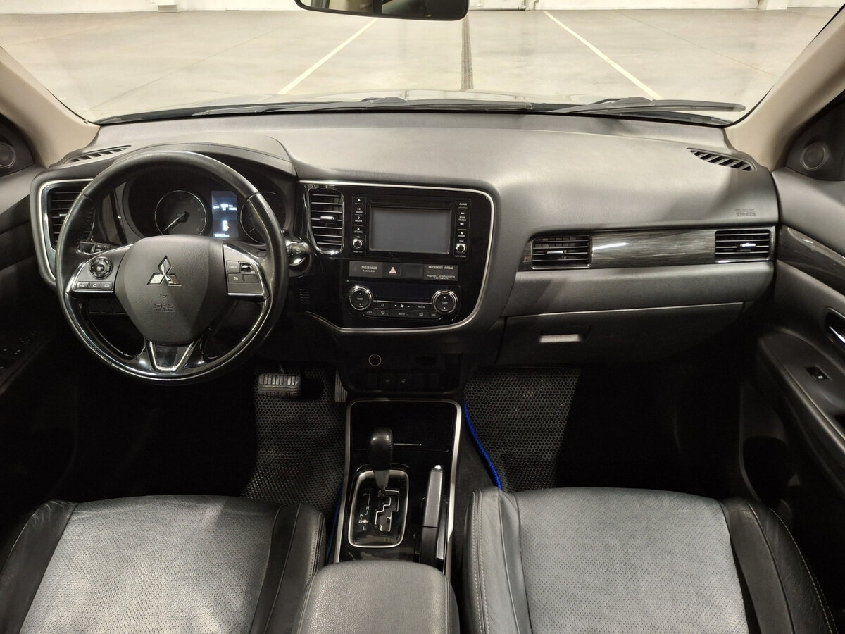 Купить Mitsubishi Outlander, 2017, 165 032 км.. Фото: #12