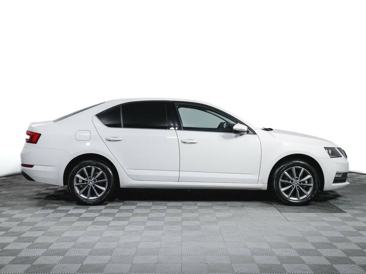 Купить Skoda Octavia, 2023, 22 000 км.. Фото: #3