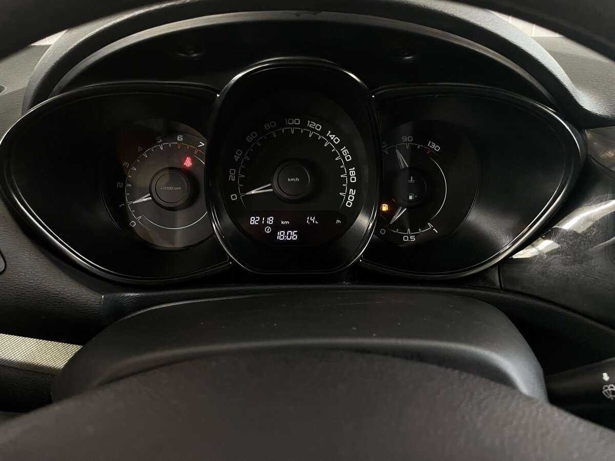 Купить Lada (ВАЗ) Vesta, 2017, 82 114 км.. Фото: #10