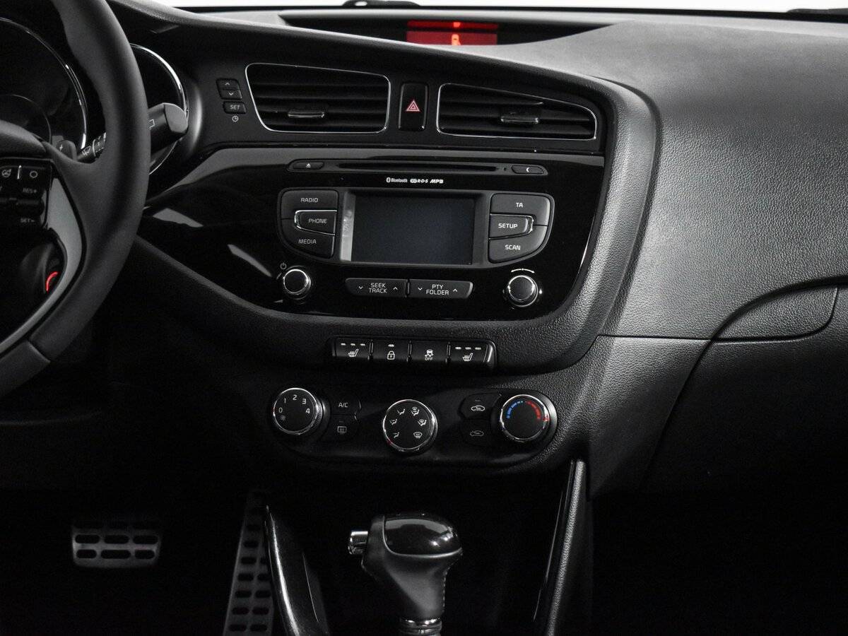 Купить Kia Ceed, 2014, 122 576 км.. Фото: #12