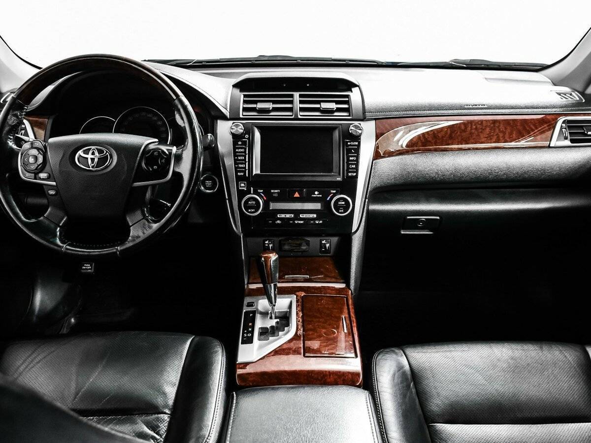 Купить Toyota Camry, 2012, 201 256 км.. Фото: #10