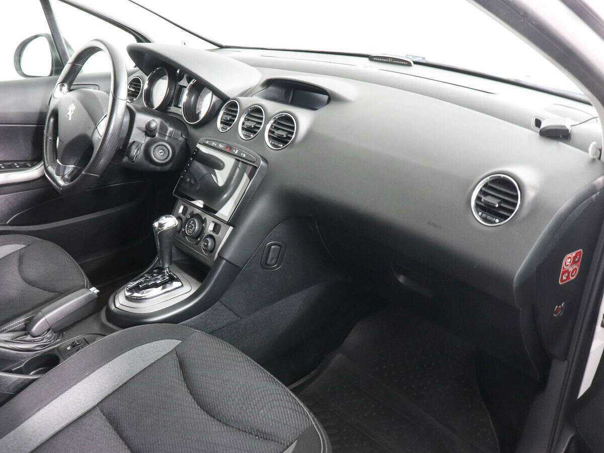 Купить Peugeot 408, 2014, 159 287 км.. Фото: #9