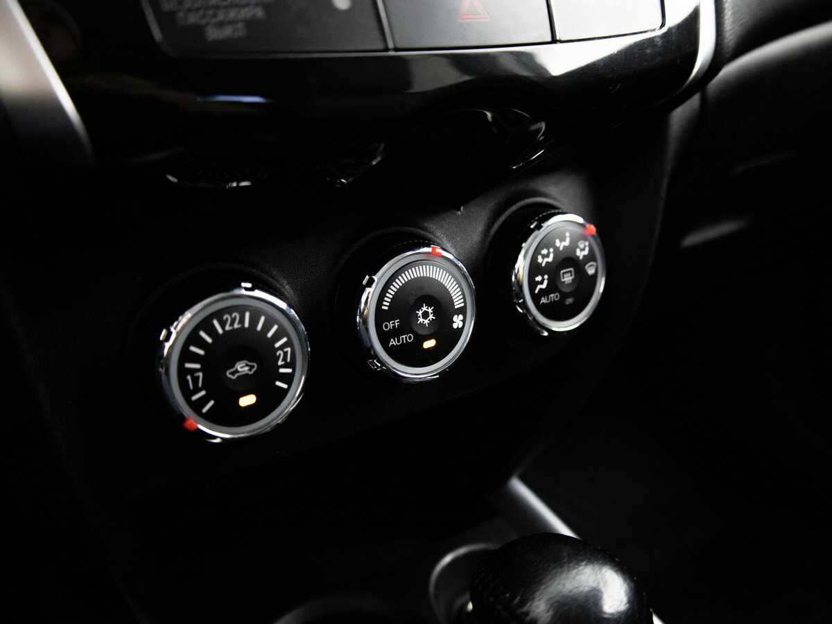 Купить Peugeot 4008, 2012, 228 856 км.. Фото: #8