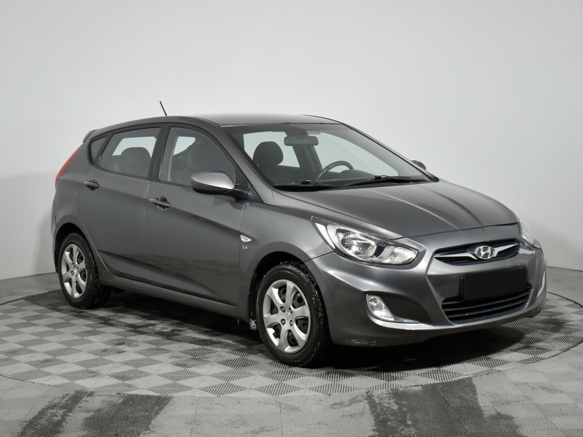Купить Hyundai Solaris, 2012, 106 000 км.. Фото: #2