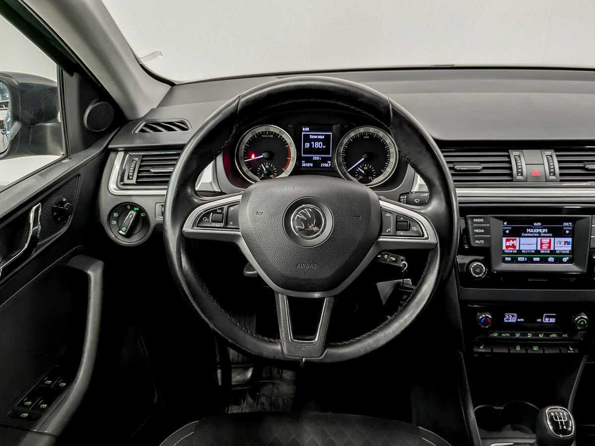 Купить Skoda Rapid, 2016, 261 873 км.. Фото: #18