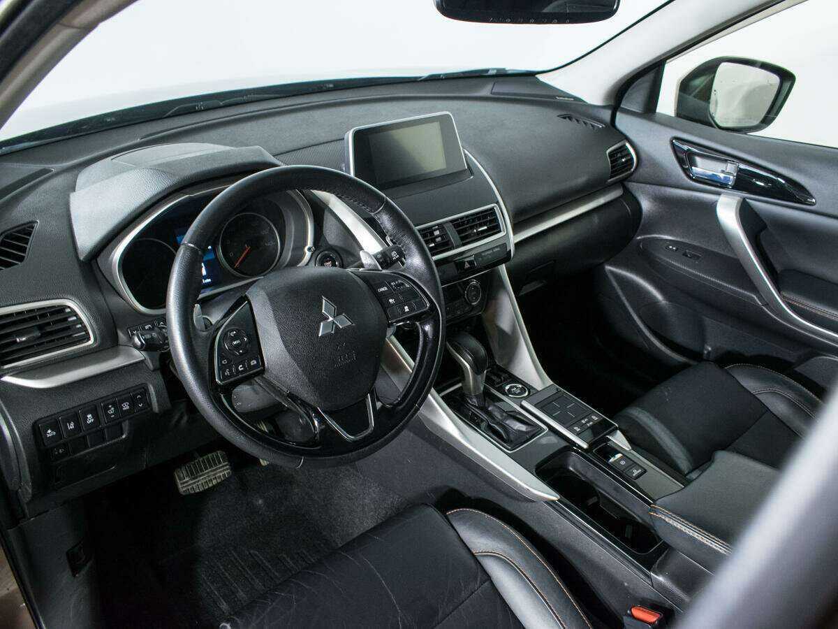 Купить Mitsubishi Eclipse Cross, 2018, 75 027 км.. Фото: #12