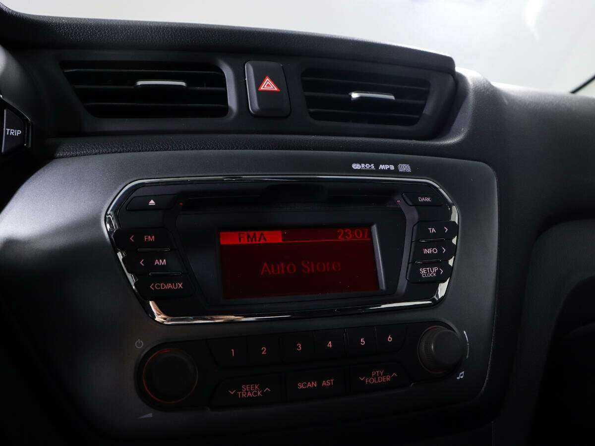 Купить Kia Rio, 2013, 59 700 км.. Фото: #14