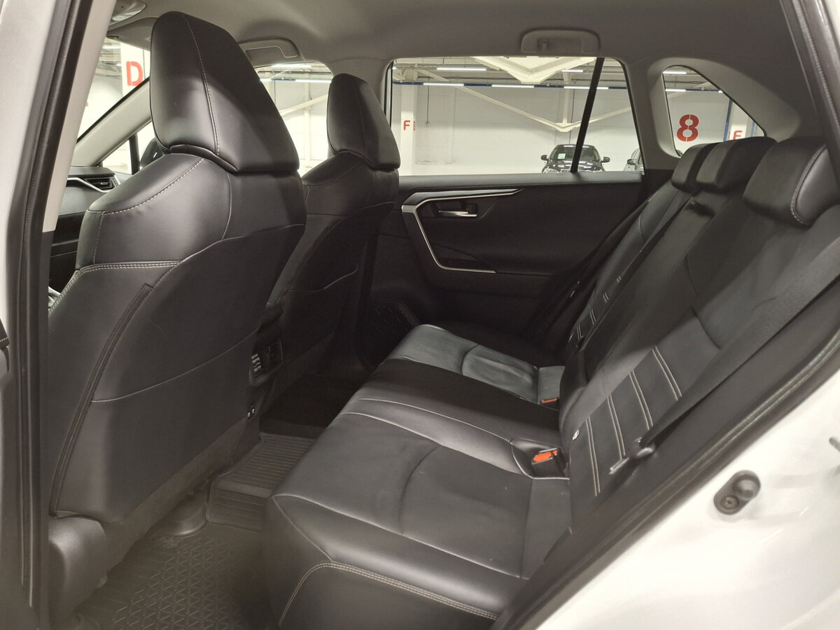 Купить Toyota RAV4, 2021, 92 501 км.. Фото: #11