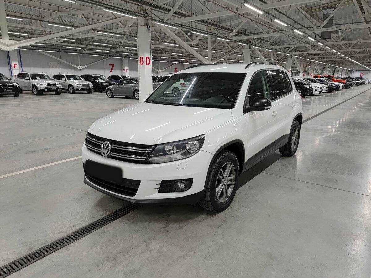 Купить Volkswagen Tiguan, 2015, 161 688 км.. Посмотреть фото