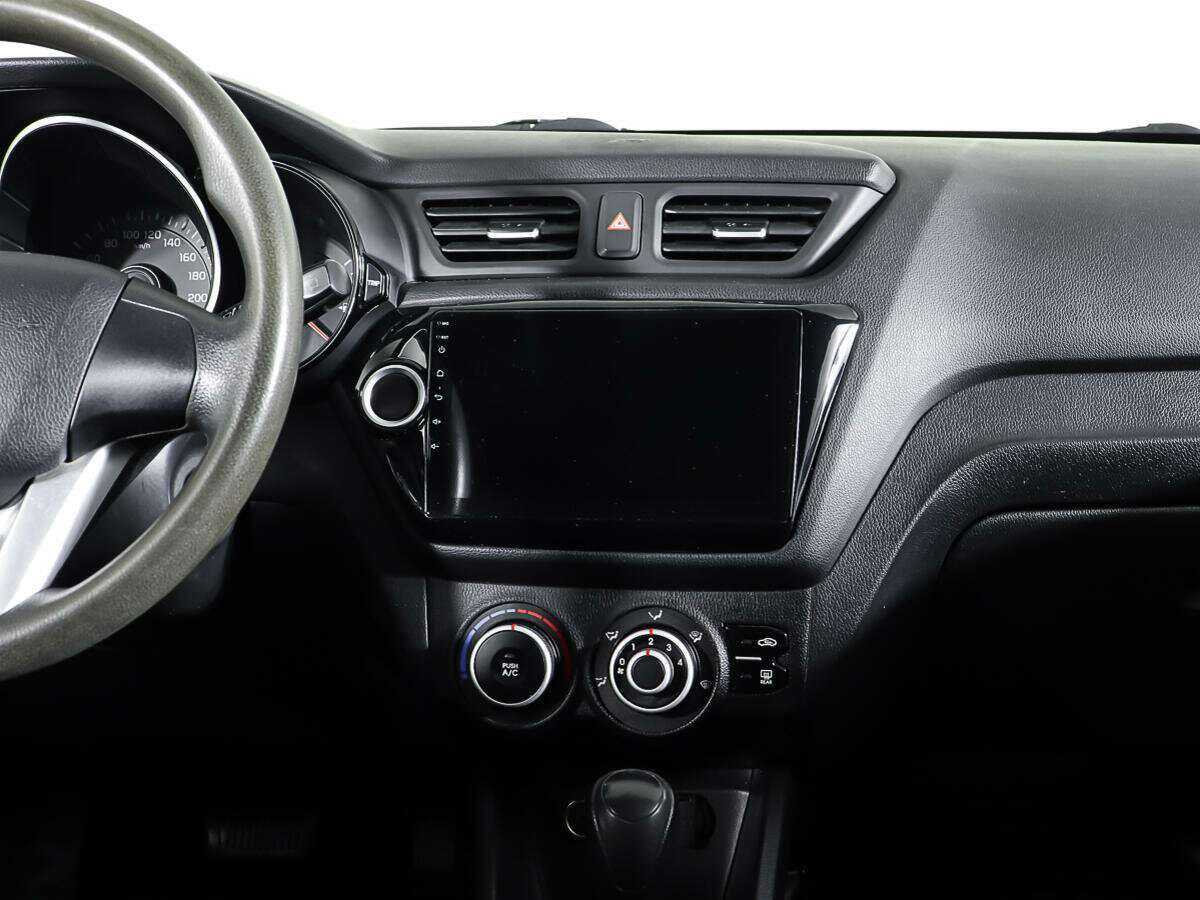 Купить Kia Rio, 2013, 214 618 км.. Фото: #11
