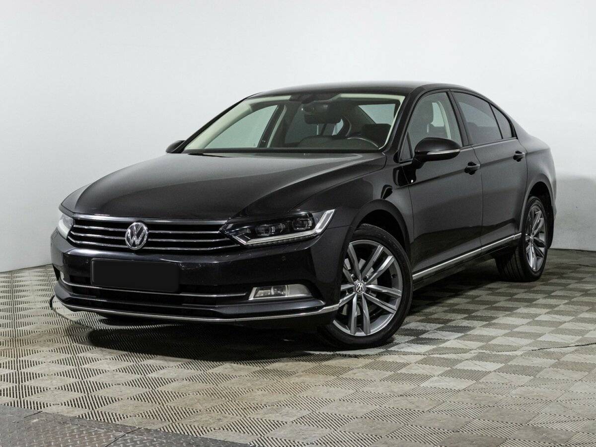 Купить Volkswagen Passat, 2016, 161 625 км.. Посмотреть фото
