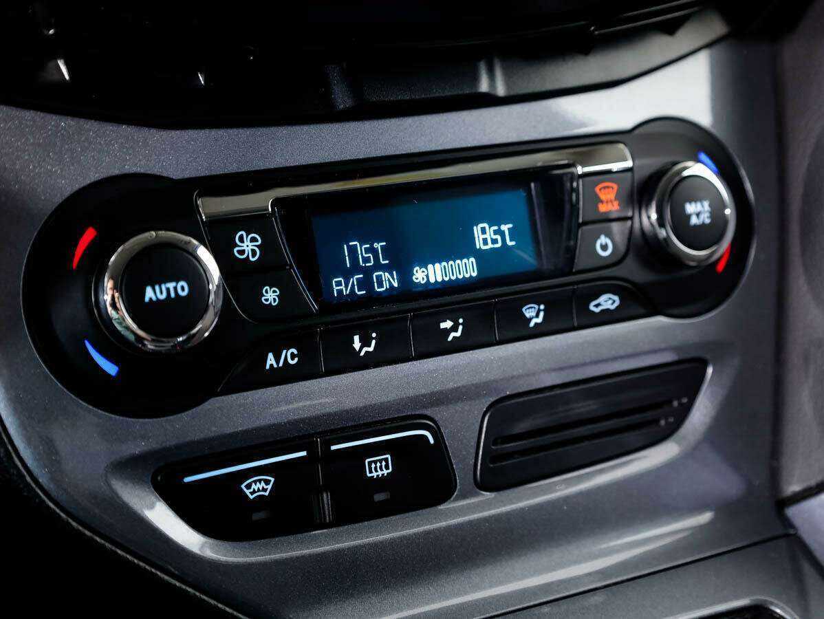 Купить Ford Focus, 2013, 124 218 км.. Фото: #14