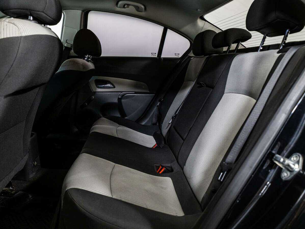 Купить Chevrolet Cruze, 2013, 213 879 км.. Фото: #9