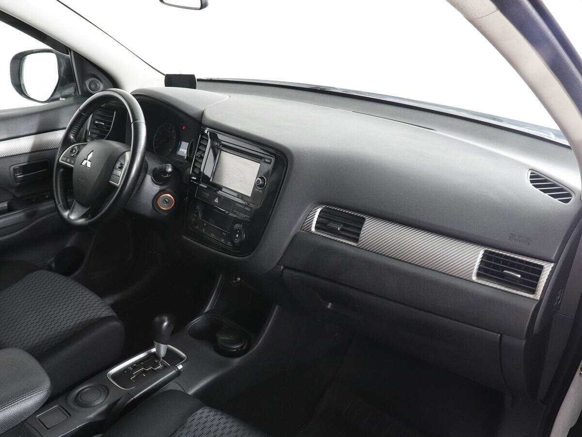 Купить Mitsubishi Outlander, 2014, 124 028 км.. Фото: #9