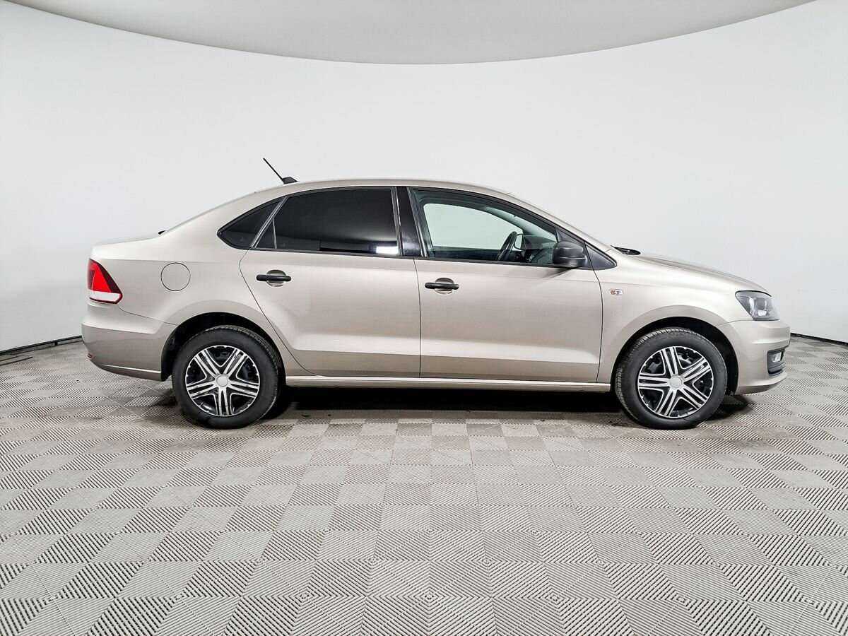 Купить Volkswagen Polo, 2018, 95 000 км.. Фото: #3