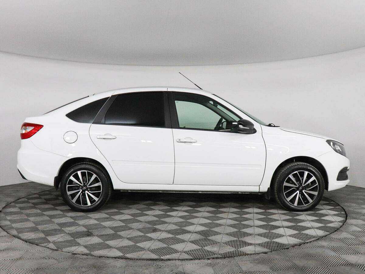 Купить Lada (ВАЗ) Granta, 2023, 15 910 км.. Фото: #3