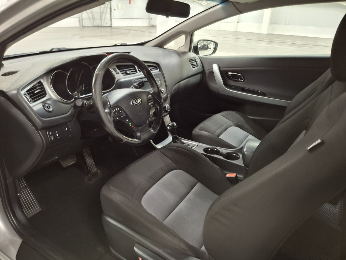 Купить Kia Ceed, 2013, 187 209 км.. Фото: #15
