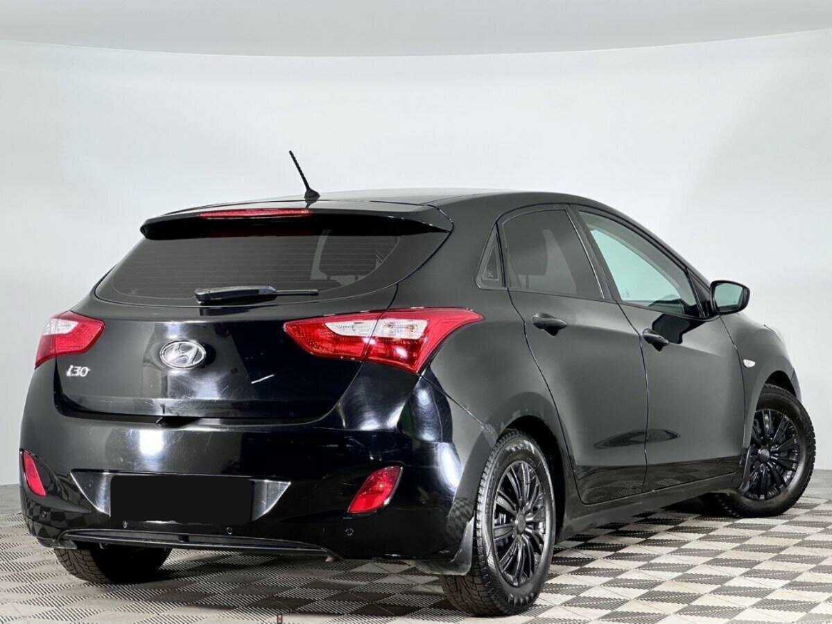 Купить Hyundai i30, 2014, 182 935 км.. Фото: #1