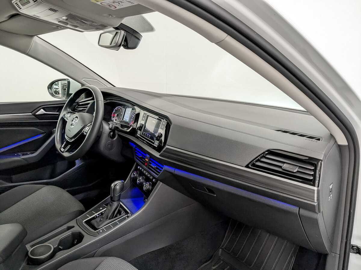 Купить Volkswagen Jetta, 2020, 39 942 км.. Фото: #10