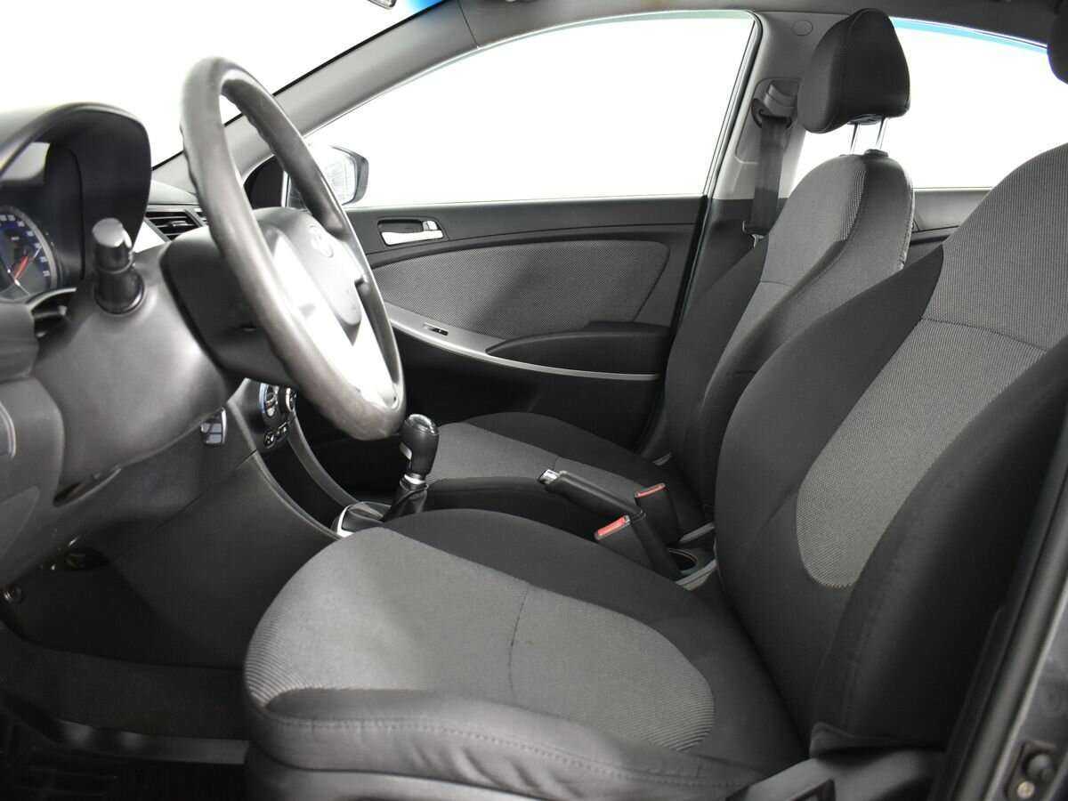 Купить Hyundai Solaris, 2013, 253 888 км.. Фото: #9
