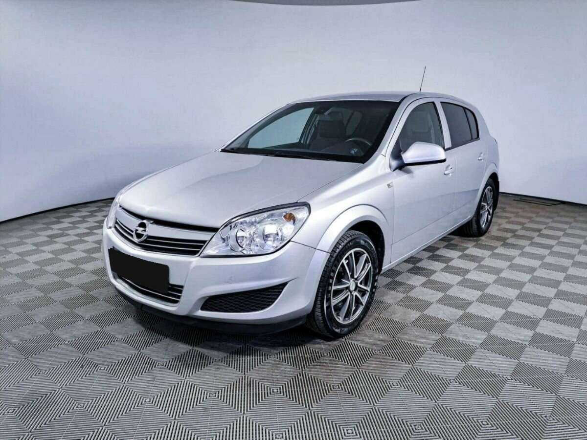 Купить Opel Astra, 2013, 185 500 км.. Фото: #0