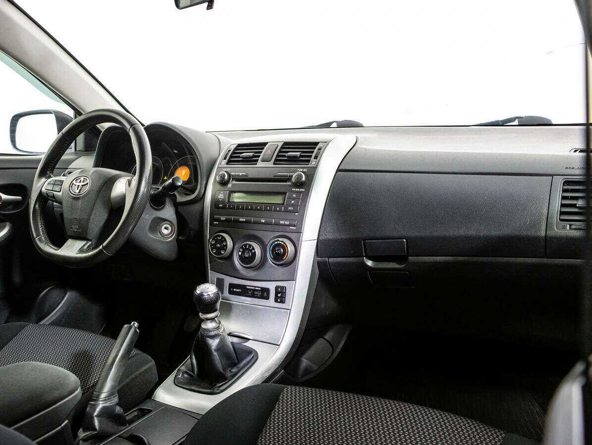 Купить Toyota Corolla, 2012, 215 048 км.. Фото: #8