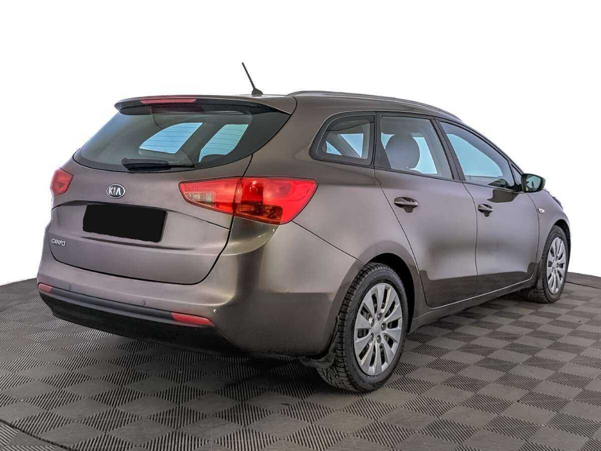 Купить Kia Ceed, 2015, 190 835 км.. Фото: #4