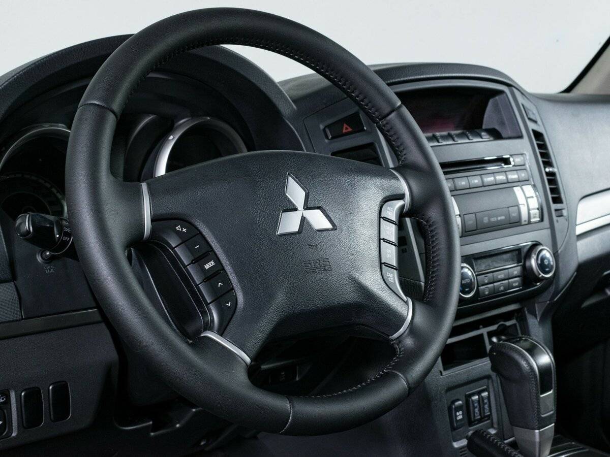 Купить Mitsubishi Pajero, 2013, 359 965 км.. Фото: #13