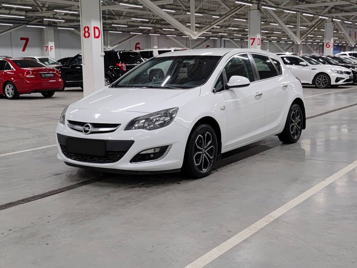 Купить Opel Astra, 2013, 180 852 км.. Посмотреть фото