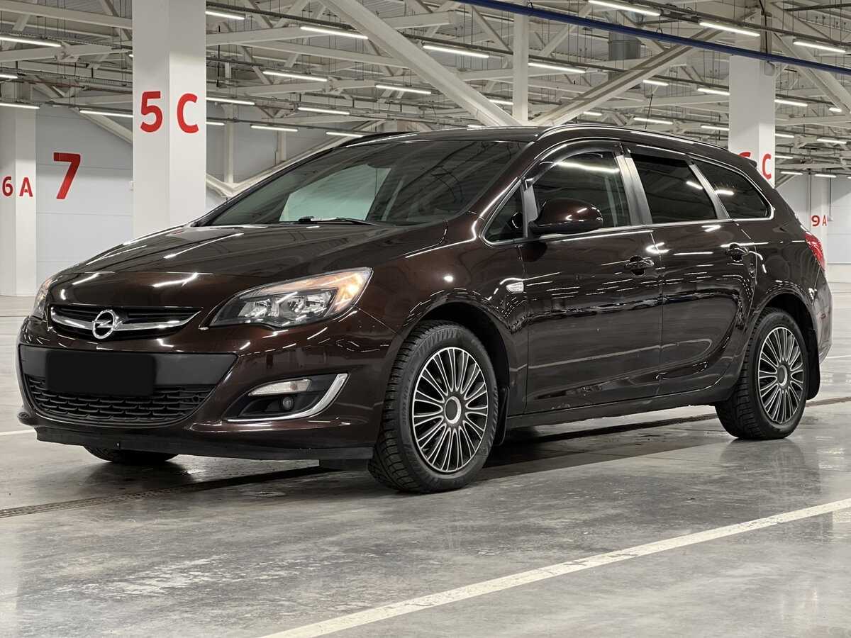 Купить Opel Astra, 2013, 137 218 км.. Посмотреть фото