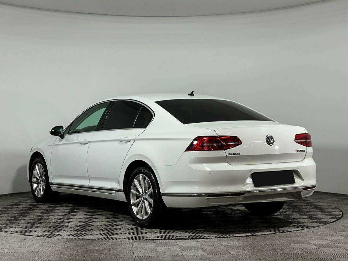 Купить Volkswagen Passat, 2017, 106 250 км.. Фото: #6