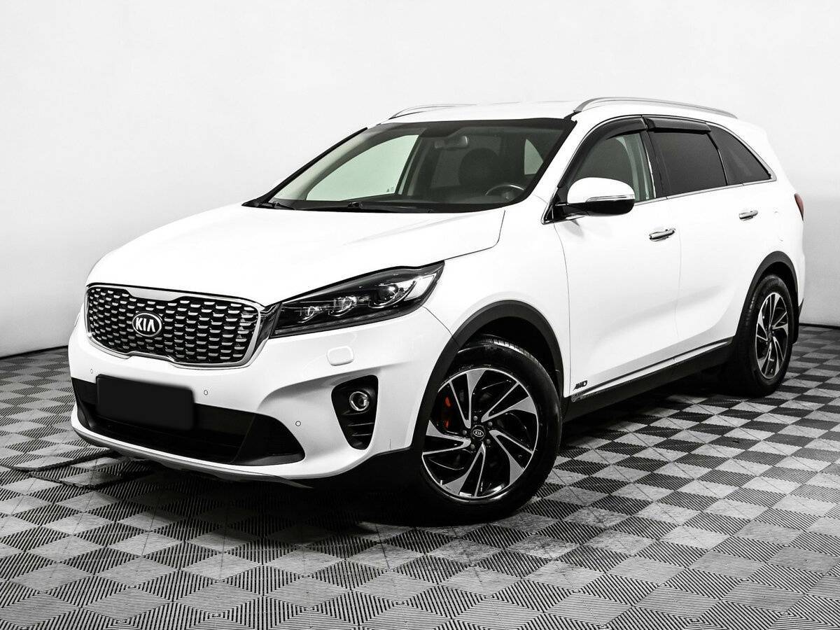 Купить Kia Sorento, 2018, 119 785 км.. Посмотреть фото